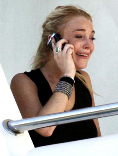 Неудачные фото звезд. Часть 3