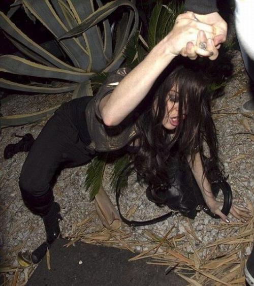 Неудачные фото звезд. Часть 3