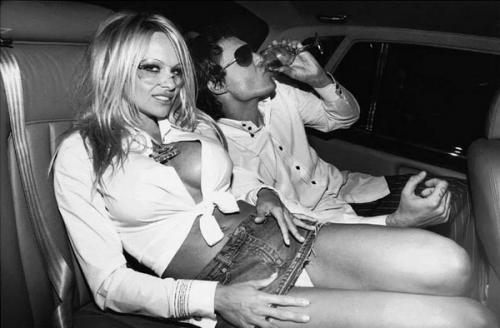 Обратная сторона знаменитостей