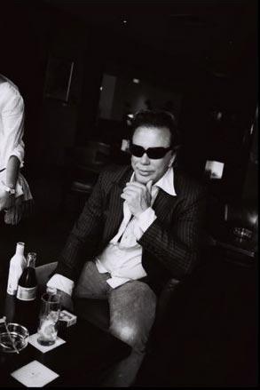 Обратная сторона знаменитостей