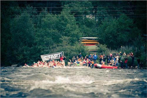 Питерские мужики оседлали резиновых баб