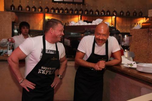 Бондарчук переквалифицировался в шашлычники