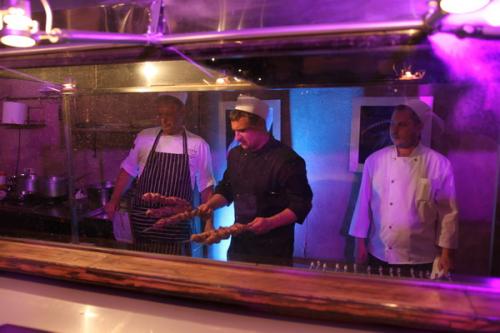 Бондарчук переквалифицировался в шашлычники