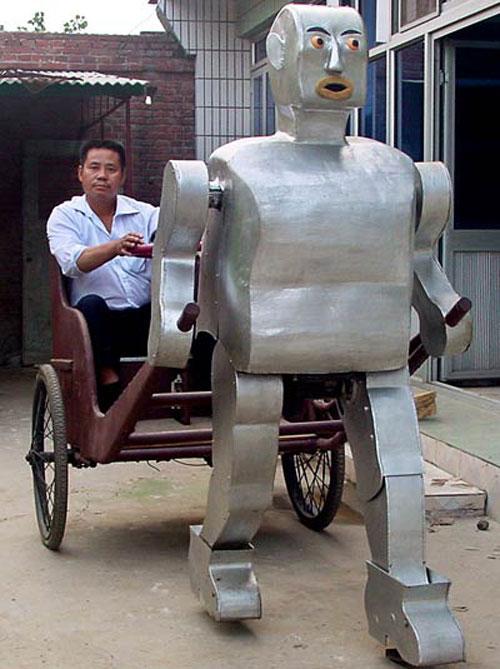 Китайский Кулибин изобрёл робота-рикшу