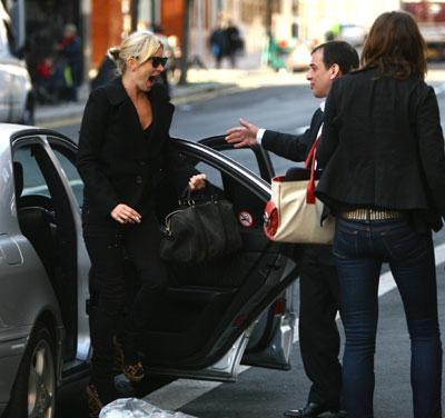 Зевающие знаменитости