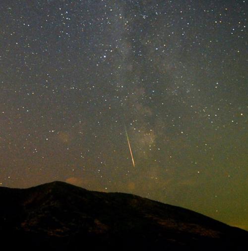 Метеорный поток Персеид «пролился» на Землю