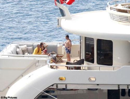 Абрамович с Жуковой присматривают недвижимость на острове Святого Варфоломея