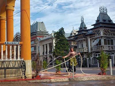 Бузеску — столица цыган-миллионеров