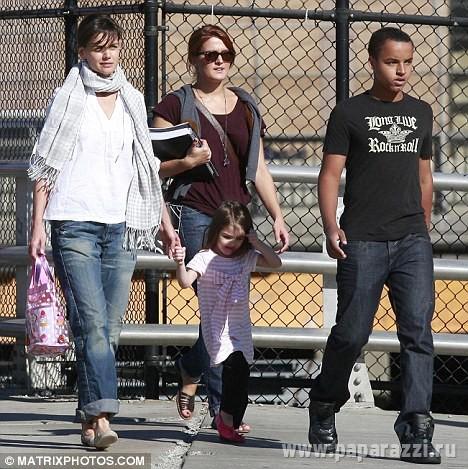 Сури Круз научили плохому