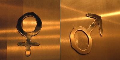 Необычный дизайн туалетных указателей