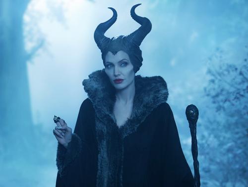 7 самых сексуальных кинозлодеек