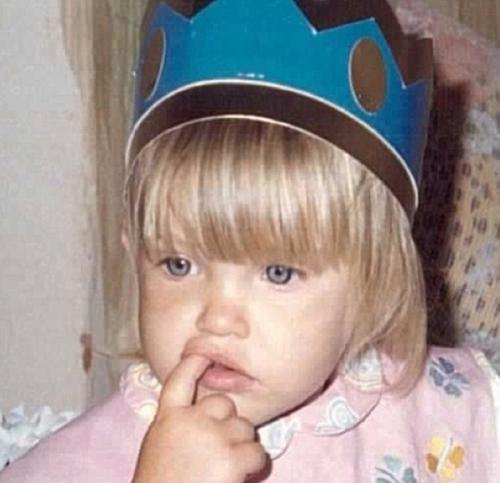 Супермодели выкладывают детские фото в Instagram