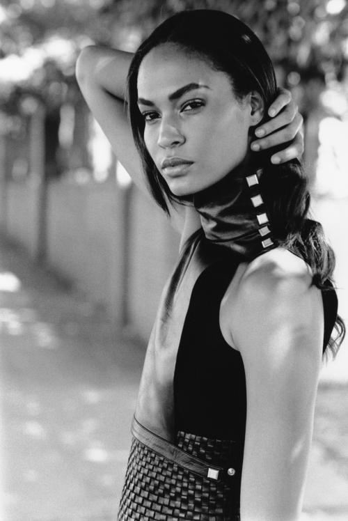 Супермодели выкладывают детские фото в Instagram