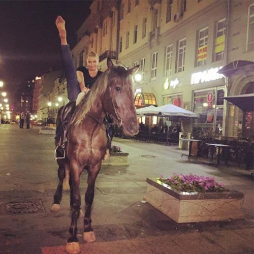 Фотографии звезд, за которые им наверняка стыдно