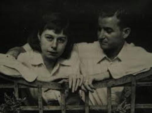 Знаменитости, чьи возлюбленные покончили с собой