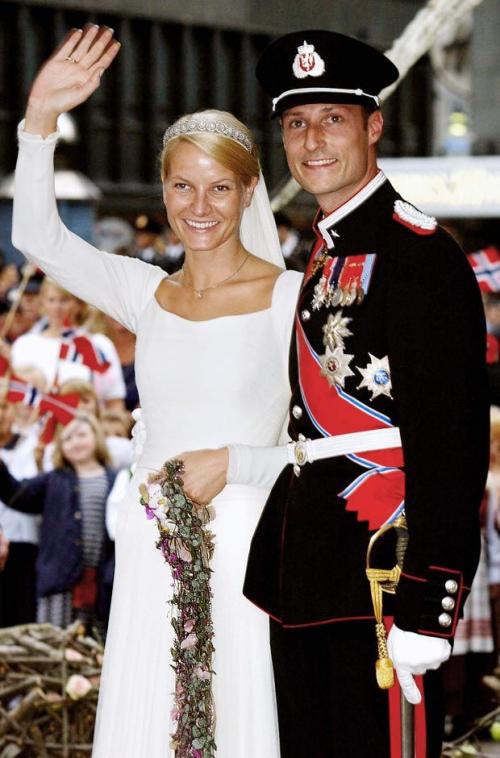 Королевские свадьбы: как проходят торжества у монархов