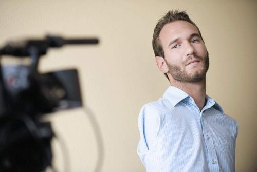 Знаменитости с неизлечимыми заболеваниями, ставшие успешными