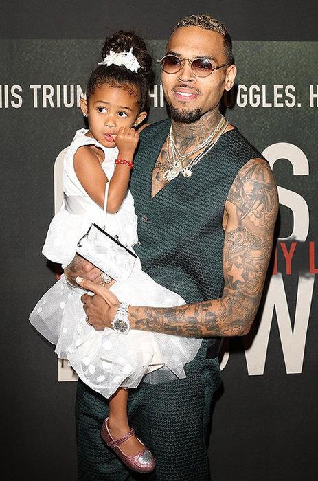 Звездные мамочки, которые скрывали свою беременность