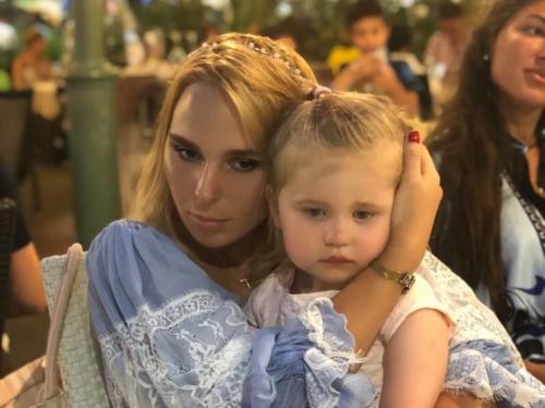 Звезды, которым удавалось скрывать беременность до последнего