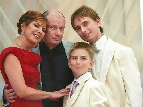 Самые дорогие и скандальные разводы российских олигархов