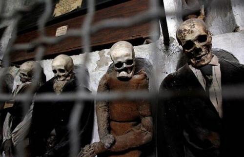 Выставка мумий капуцинов — экскурсия не для слабонервных