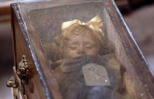 Выставка мумий капуцинов — экскурсия не для слабонервных