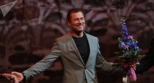 Знаменитости, которых мы потеряли в 2019 году (часть 1)