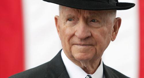 Знаменитости, которых мы потеряли в 2019 году (часть 1)