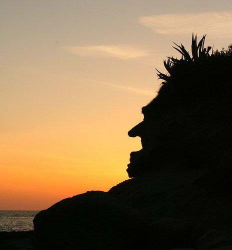 Природные образования, похожие на творения рук человеческих