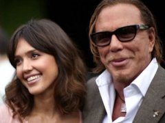 Джессика Альба с «коллегами по цеху»