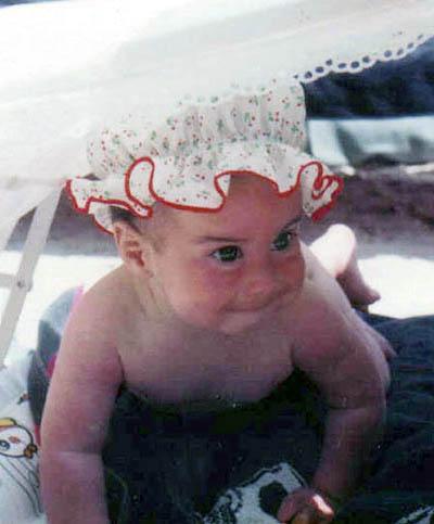 Детские фотографии Эми Уайнхаус