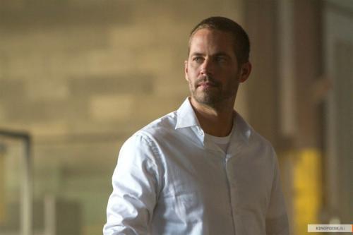 Голливуд всемогущий: актеры, сыгравшие в кино, после того как умерли