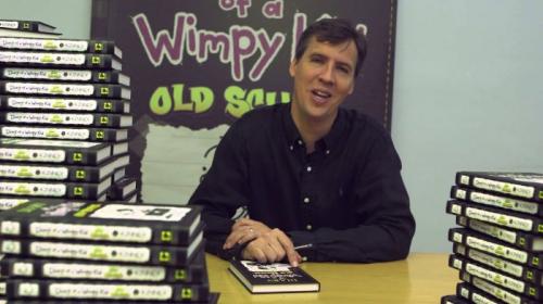 Forbes назвал самых богатых писателей