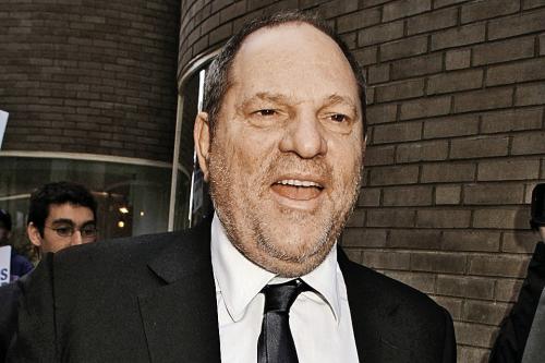 Знаменитости, которые судились со своими помощниками