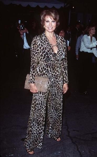 Секс-символ 60-х  превратилась в "чудо-женщину"