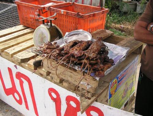 Экзотический фаст-фуд на улицах мира