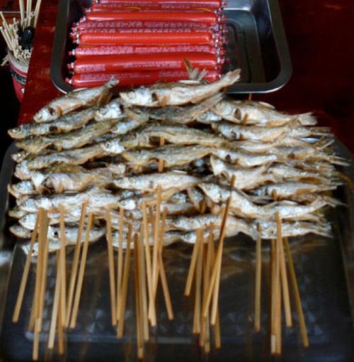 Экзотический фаст-фуд на улицах мира