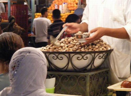 Экзотический фаст-фуд на улицах мира