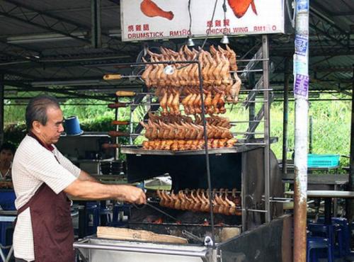 Экзотический фаст-фуд на улицах мира