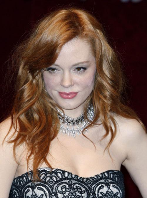 Лысеющая Наоми Кемпбелл зажигала на вечеринке в Каннах