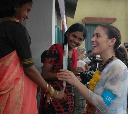 Топ-20 самых щедрых знаменитостей