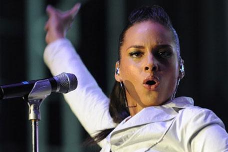 Топ-20 самых щедрых знаменитостей