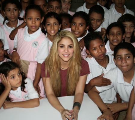 Топ-20 самых щедрых знаменитостей