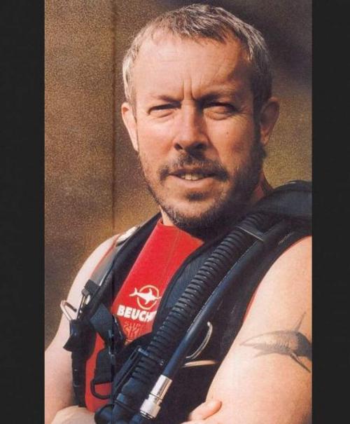 Татуировки российских звезд, которые мало кто видел