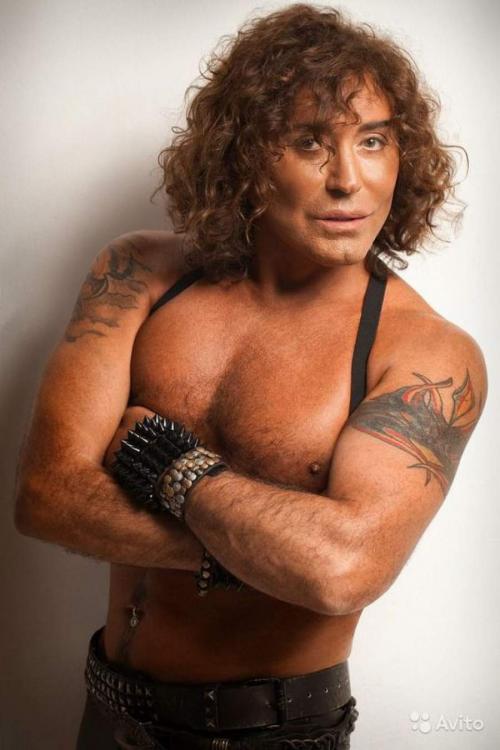 Татуировки российских звезд, которые мало кто видел