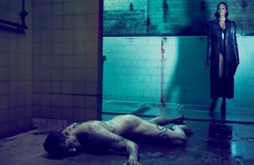 Супермодель Наоми Кемпбелл позировала с трупом