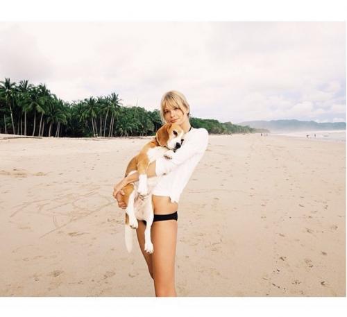 40 лучших Instagram-фото звезд в купальниках