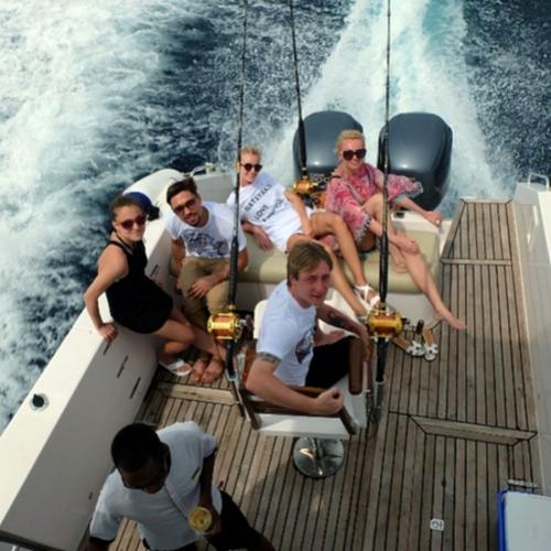 Как отдыхают российские звезды на Мальдивах