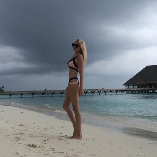 Как отдыхают российские звезды на Мальдивах