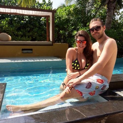 Как отдыхают российские звезды на Мальдивах